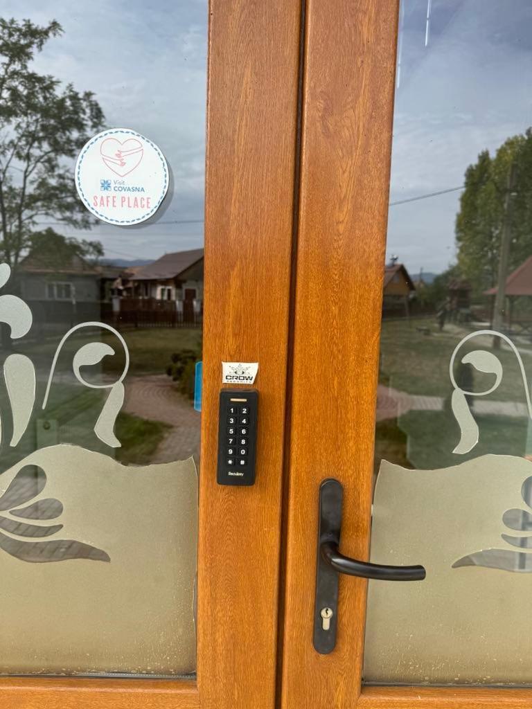 Camere De Inchiriat Hatuica Zewnętrze zdjęcie