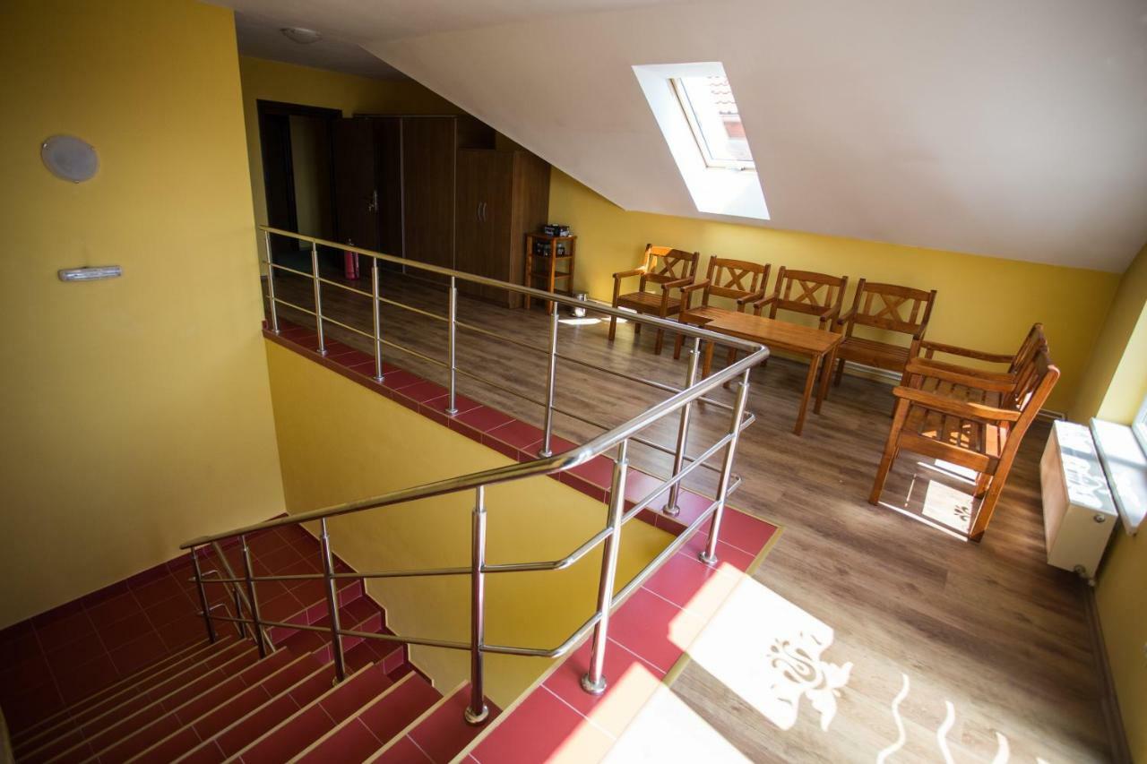 Camere De Inchiriat Hatuica Zewnętrze zdjęcie